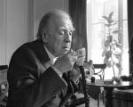 El budismo niega el yo. ..: . Una de las ilusiones capitales es la del yo. El budismo concuerda así con Hume, con Schopenhauer y con nuestro Macedonio Fernández. No hay un sujeto, lo que hay es una El budismo niega el yo. ..: . Una de las ilusiones capitales es la del yo. El budismo concuerda así con Hume, con Schopenhauer y con nuestro Macedonio Fernández. No hay un sujeto, lo que hay es una