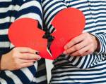 A veces no es el Amor....... ..: A veces no es el amor lo que se termina, sino la paciencia
Paciencia y santo aguante no son lo mismo. El amor requiere de respeto y paciencia, pero no de A veces no es el Amor....... ..: A veces no es el amor lo que se termina, sino la paciencia
Paciencia y santo aguante no son lo mismo. El amor requiere de respeto y paciencia, pero no de