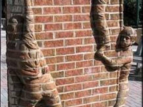 EL MURO ...