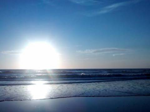 AMANECER EN LA PLAYA