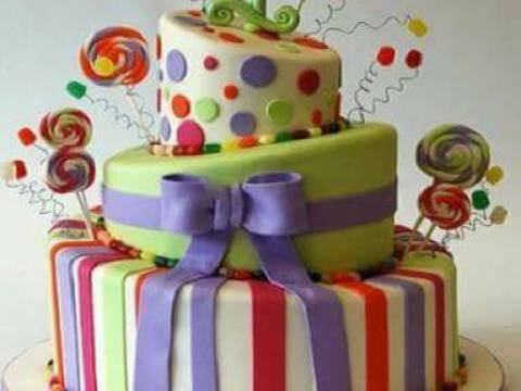 MUY FELIZ CUMPLEAÑOS QUERIDA MÓNICA