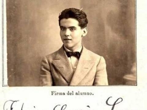 Deseo, Federico García Lorca, nació un 5 de junio..
