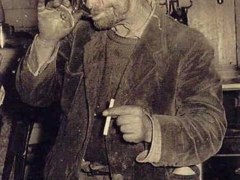 ROQUE EL TONTO DEL PUEBLO"
