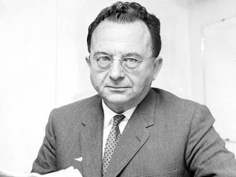 LA PRECIOSA DEFINICIÓN DE FORTALEZA DE ERICH FROMM