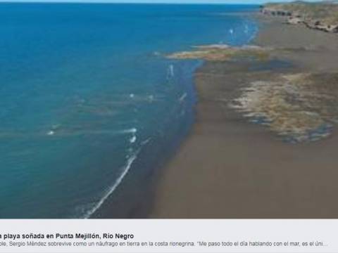Como vive el único y solitario habitante de una playa soñada