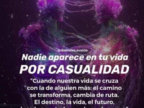 NADIE APARECE EN TU VIDA POR CASUALIDAD♥️