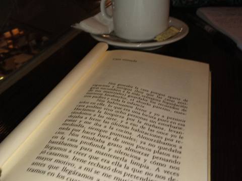 Juguemos a escribir un cuento entre todos