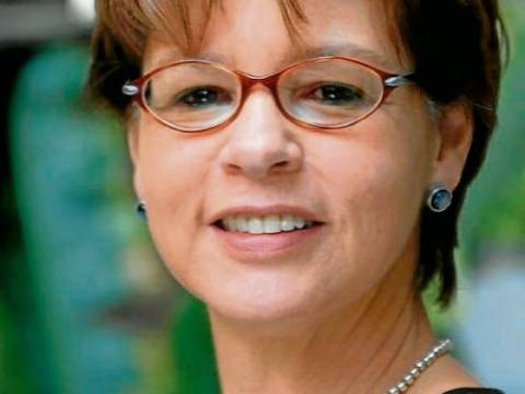 ¿Son Necesarios los Hombres o una Vejez con .Amigas?(BBC)