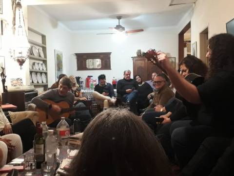 VOLVEMOS CON LAS GUITARREADAS!