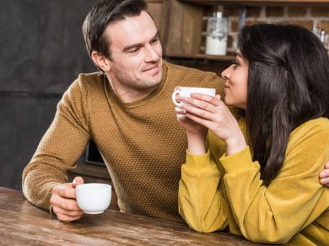 GRANDES HISTORIAS PARA DISFRUTAR DEL AMOR DE UN CAFÉ