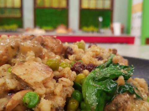 Cocina: Pollo con cebada y coliflor