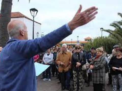 PERSONAS GUÍA, PERSONAS CON LUZ