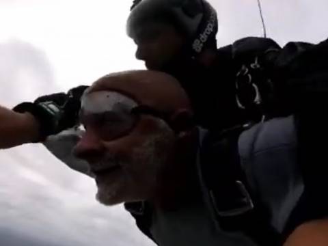 Video del salto en paracaídas