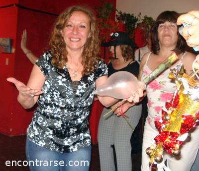 7990 55 Te invitamos a la Fiesta del Sombrero y al CUMPLE DE PTT en el Club de los Viernes en Cladd!!! 