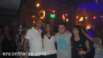 9987 61 HOLA AMIGOS DE ENCONTRARSE: EN NUESTRO DEBUT COMO ORGANIZADORES, OSCARR Y YO LES PROPONEMOS UN PROGRAMA COMPLETO: TRAGOS, CENA, BAILE Y SHOW EN VIVO E