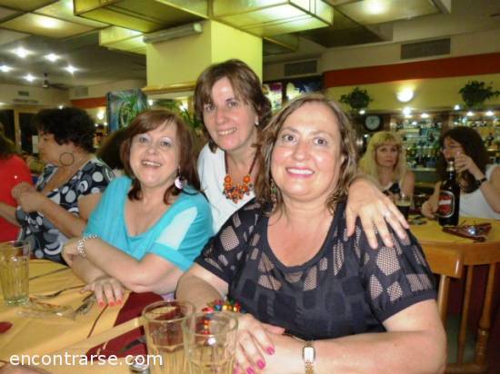 12902 20 CENA EN EL RESTAURANTE LA JUNTA DESPUES DE LA NOCHE DE LOS MUSEOS -LA JONES