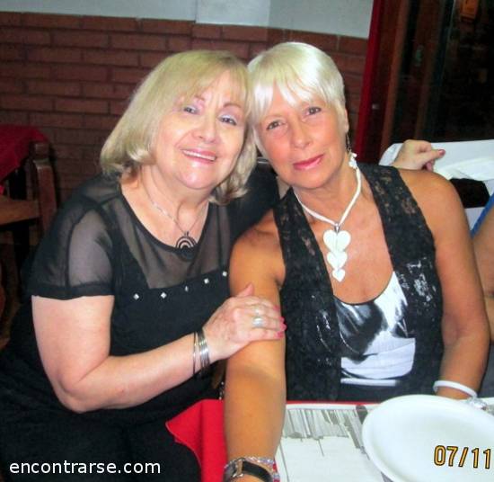 12917 24 PATRYONLINE  Y  REIGOR1944 FESTEJAN SUS CUMPLES EN EL CLUB DE LOS  VIERNES!!!
