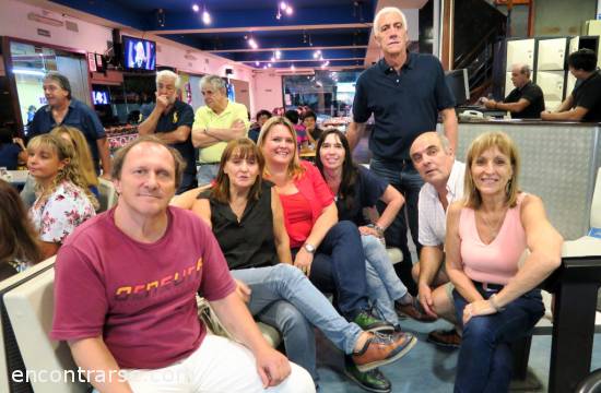 Encuentros Grupales (04/04/2015) :   veni a voltear bolos!!!!!