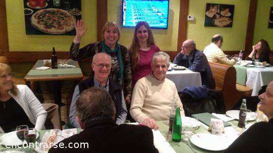 Encuentros Grupales (12/08/2016) :   VIERNES CON...CINE !