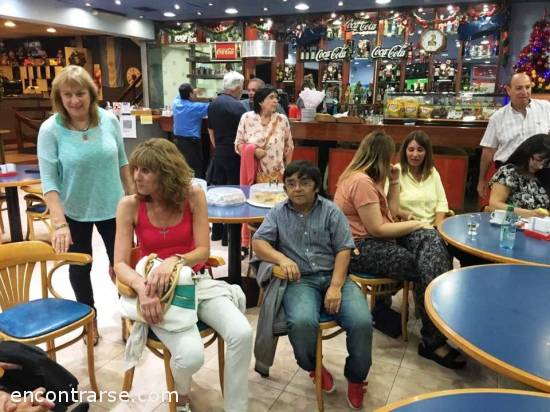 15613 20 CHAUUUUU    2016 !!!!Lo despedimos en el BOWLING todos juntos