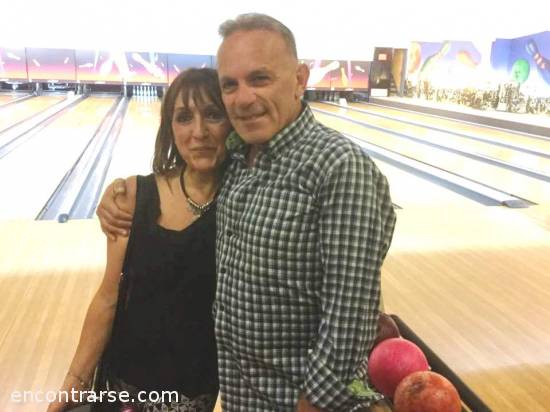 15613 30 CHAUUUUU    2016 !!!!Lo despedimos en el BOWLING todos juntos