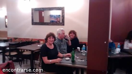Encuentros Grupales (20/04/2017) :   el café del africano