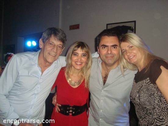 16283 65 NOCHE DE JUEGOS Y BAILE EN VICENTE LOPEZ!!