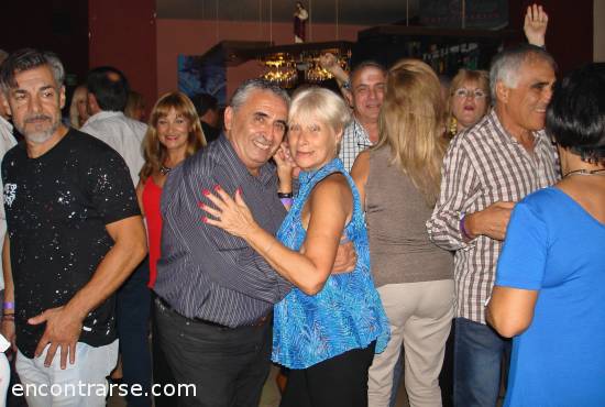 Encuentros Grupales (20/04/2018) :   VOLVEMOS A THE ROZZ, PIZZA LIBRE, CUMPLE Y BAILE !!!