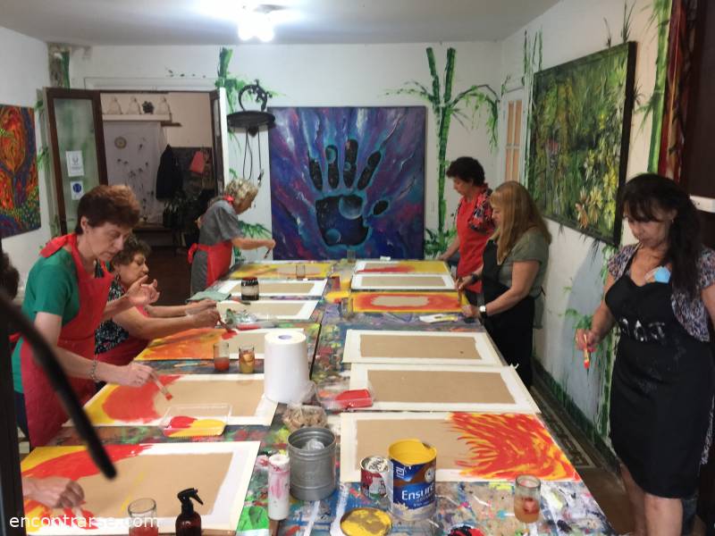 Encuentro 24731 : PAINT NIGHT EN AREAMISTICA