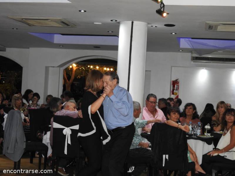 25065 14 ¡¡ Singles Night en Puerto Madero !!