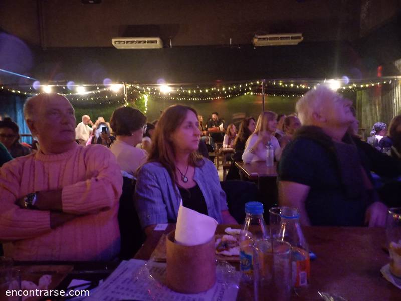 25495 3  CREEDENCE TRIBUTE BANDA EN VIVO