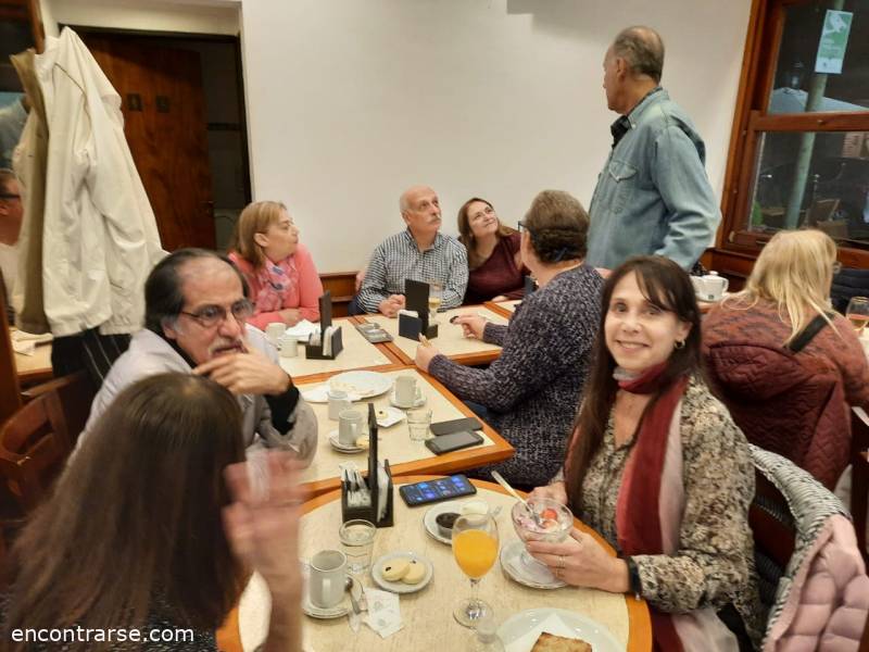 26670 23 Cafecito itinerante - Hoy: VICENTE LÓPEZ