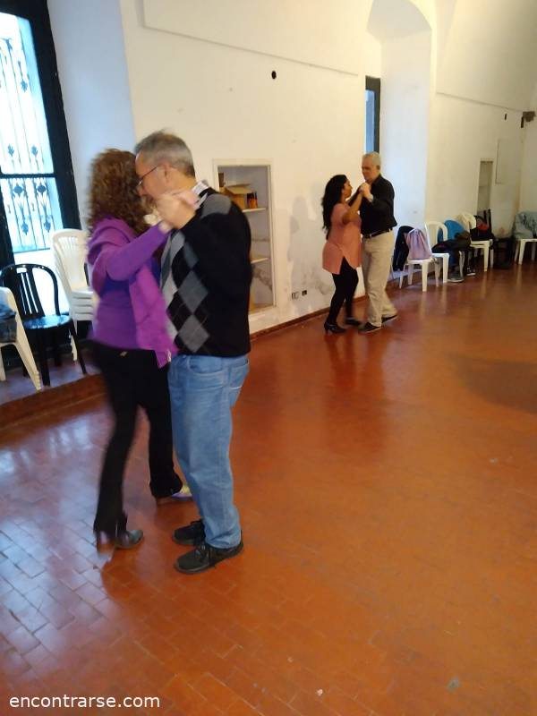 Encuentros Grupales (13/08/2022) :   ASI SE BAILA EL TANGO       VENI A  APRENDER A BAILAR   Y DIVERTIRTE