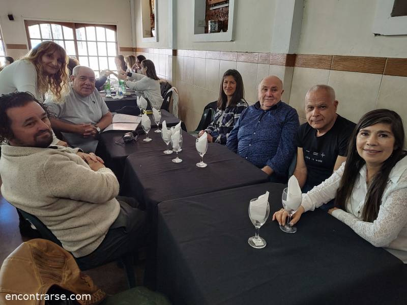 Encuentro 26822 : ALMUERZO EN EL CLUB SOCIAL NUEVA CHICAGO Y FERIA DE MATADEROS