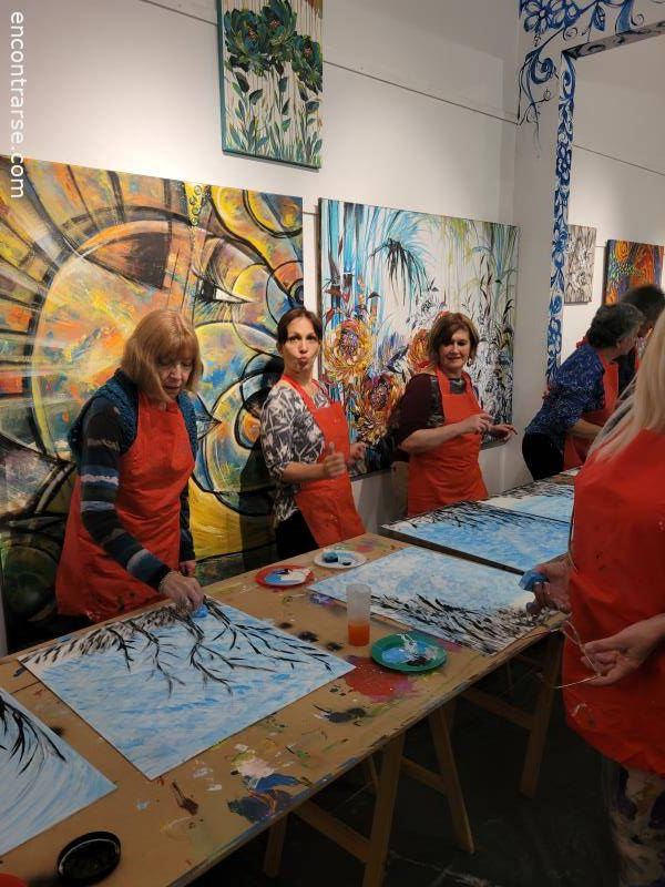 Encuentro 26868 : PAINT NIGHT EN AREAMISTICA 