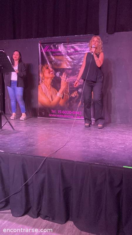 26923 11 ACOMPAÑANOS EN  LA MUESTRA  DE FIN DE AÑO  DEL TALLER DE CANTO 