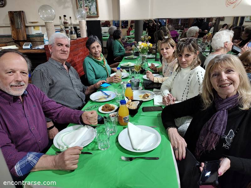 Encuentros Grupales (16/09/2022) :   LA BOTICA DEL ÁNGEL: VISITA GUIADA Y SHOW DE MAGIA (de yapa: cena en bodegón)