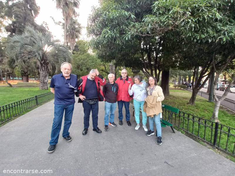 27270 1 AHORA EN OCTUBRE CAMINAMOS CON CAFE INCLUIDO