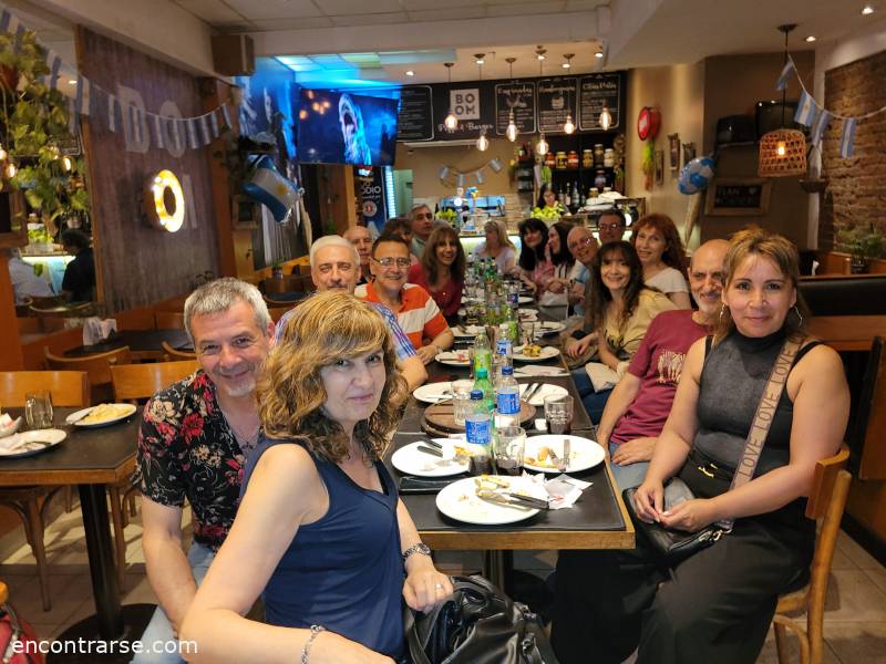 27378 2 POR OTRA SALIDA DE  BOWLING, VOLVEMOS A PALOKO !!!