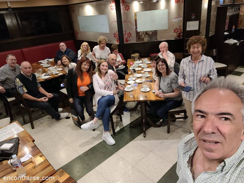 27438 6 Comité de inducción y bienvenida para los nuevos participantes