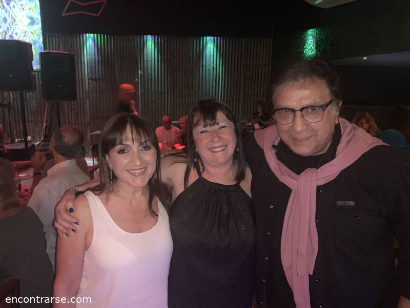 27525 1 ASPEN CLASICOS POP FOOD & LIVE MUSIC