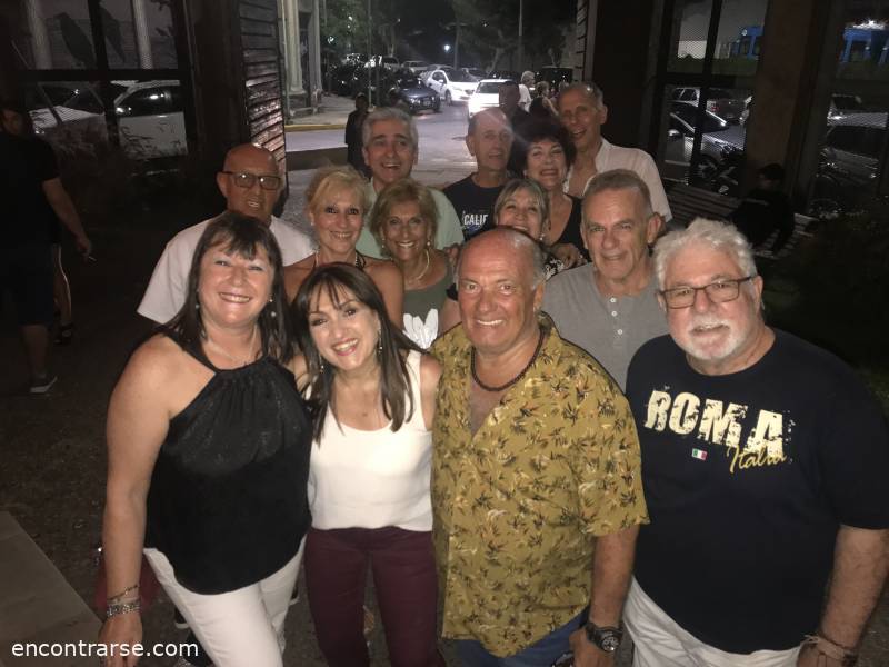 27525 22 ASPEN CLASICOS POP FOOD & LIVE MUSIC