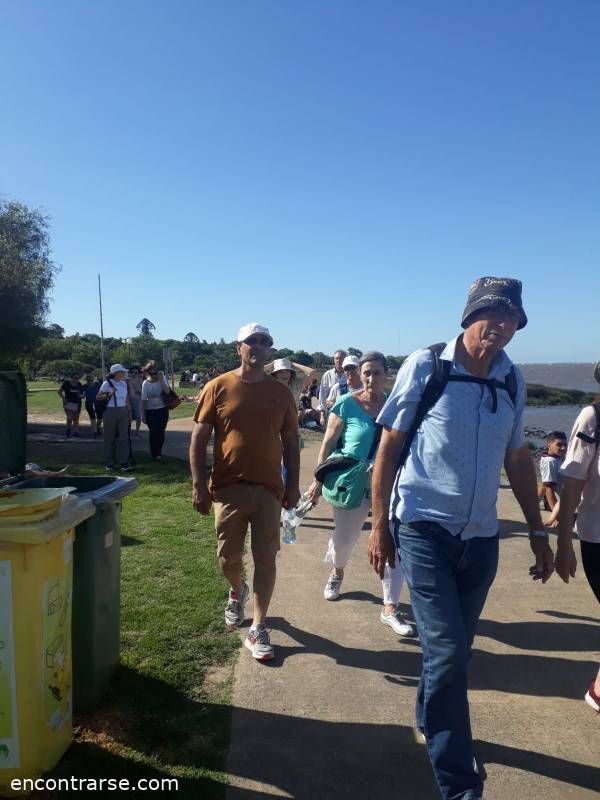 27674 3 CAMINANTES, VOLVEMOS A LA RIVERA NORTE!!! y merendamos en el coqueto resto de la estacion Anchorena.