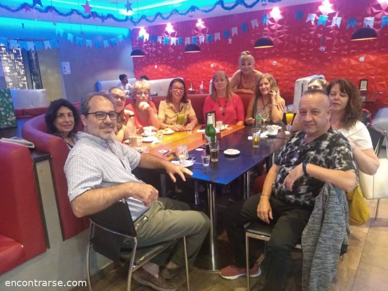 Encuentros Grupales (10/12/2022) :   Conocernos- organizar próximos encuentros