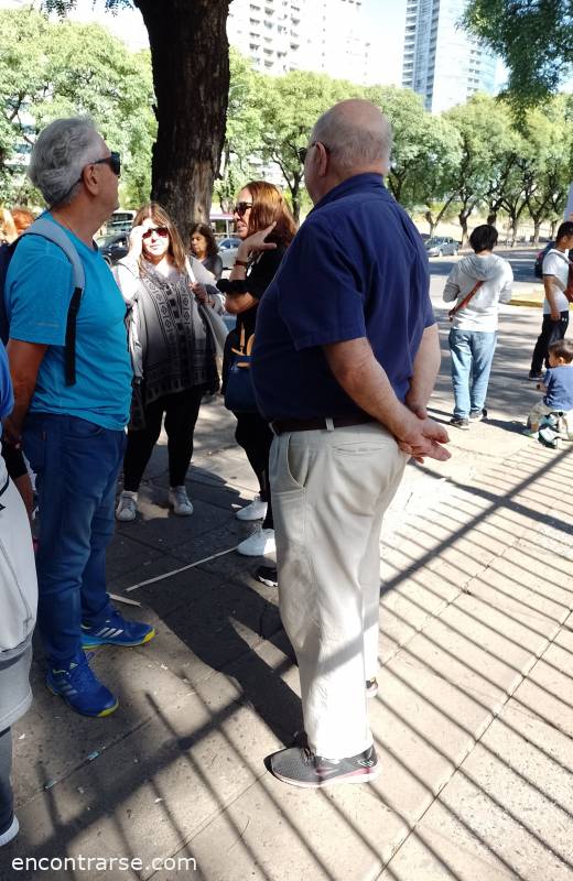 27719 10 PALERMO  me Tenes seco y sin termo.-