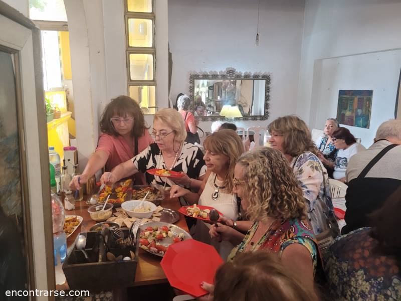 27850 14 Encuentro con el musical y la novela 