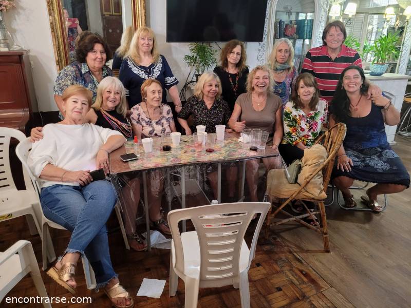 27850 3 Encuentro con el musical y la novela 