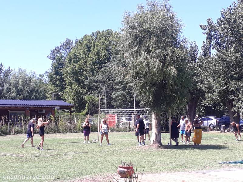 27938 54 Fiestón en Alejandro Petión 