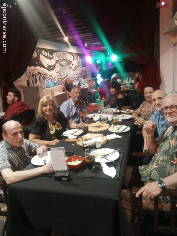 Encuentros Grupales (10/02/2023) :   NOS ACOMPAÑAS A FESTEJAR CON KARAOKE MUSICA Y PIZZA LIBRE EL CUMPLEAÑOS DE CHUNNYPON???