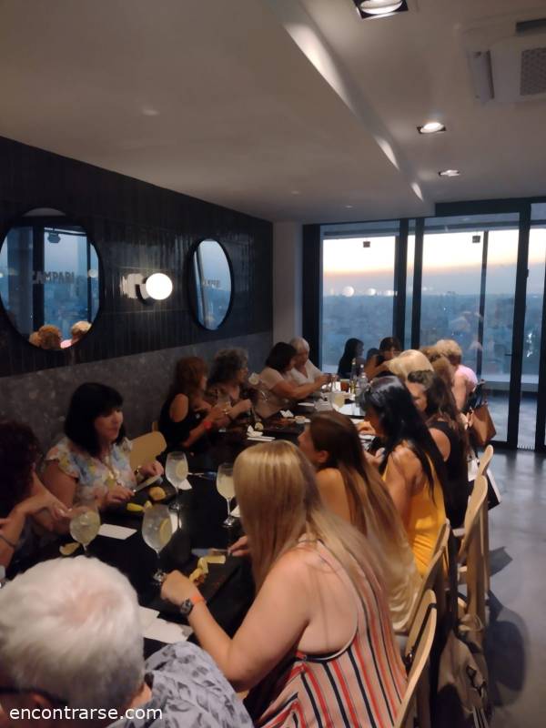 27998 12 Drunch - Visita guiada -Rooftop-Olympo Sky Bar